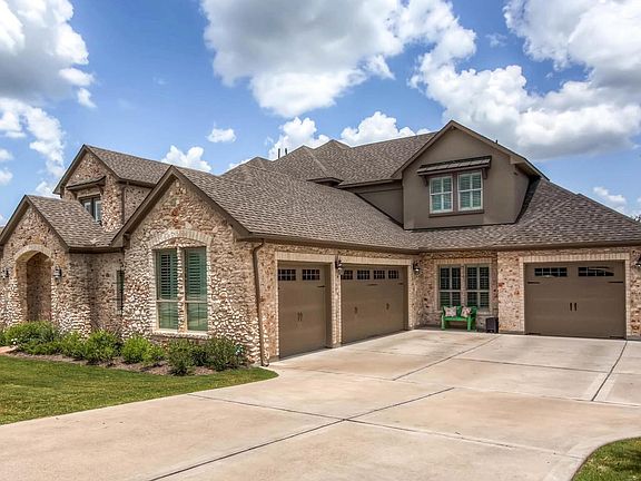 2nd image of 115 Kinloch Ct