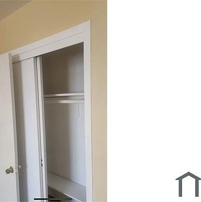 5th image of 240 Blair Ave #3