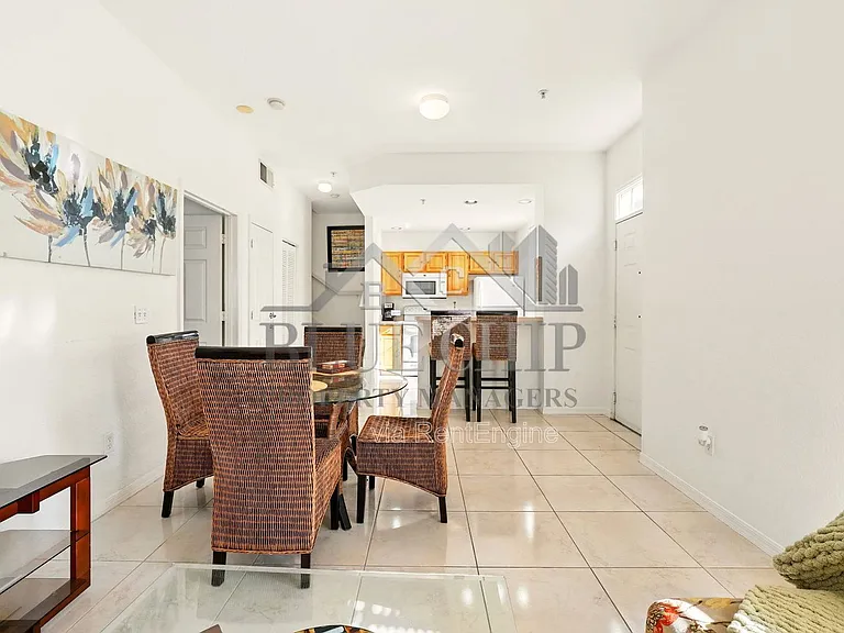 4005 Venetian Bay Dr #108 — Photo 9