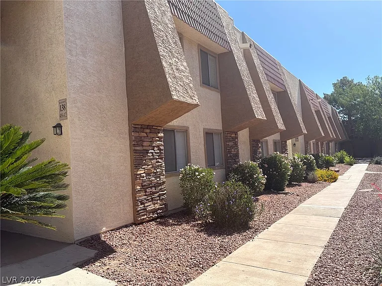 5278 River Glen Dr #411 — Photo 3