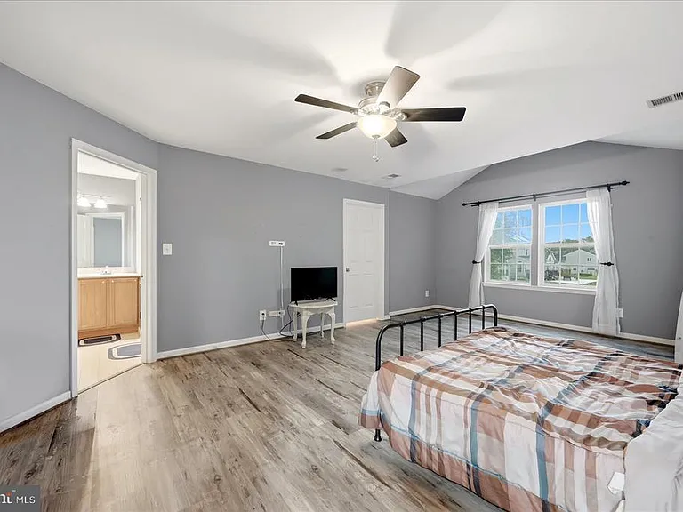 10545 Turning Grass Way — Photo 36