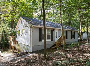 8449 Pine Blvd, Lusby, MD