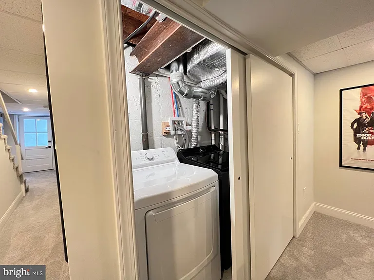 4735 Sheldon St — Photo 21