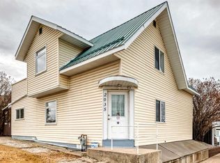 2035 E 20th Ave, Bowden, AB T0M0K0