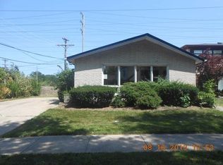 9545 Terminal Ave, Skokie, IL 60077