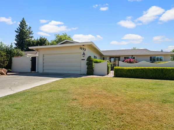 1033 Sycamore Ln, Woodland, CA 95695