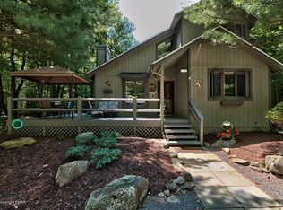 182 Boones Trl, Pocono Pines, PA 18350