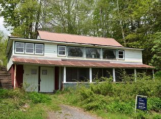 129 Lake Shore Dr, Indian Lake, NY 12842