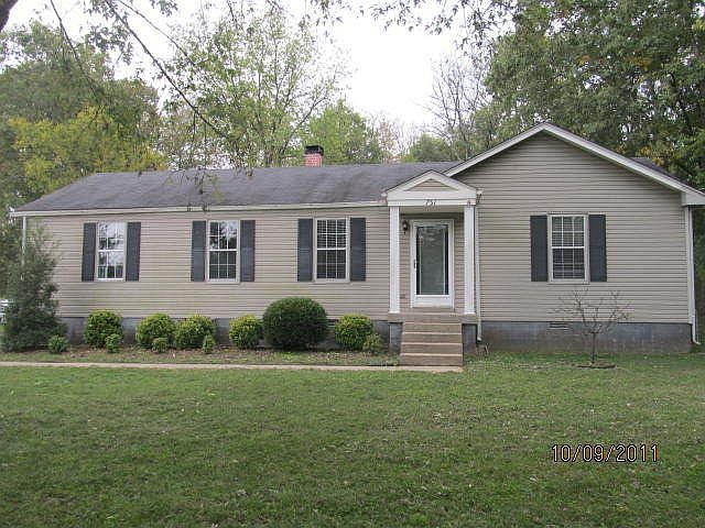 1st image of 751 Meadowlark Dr
