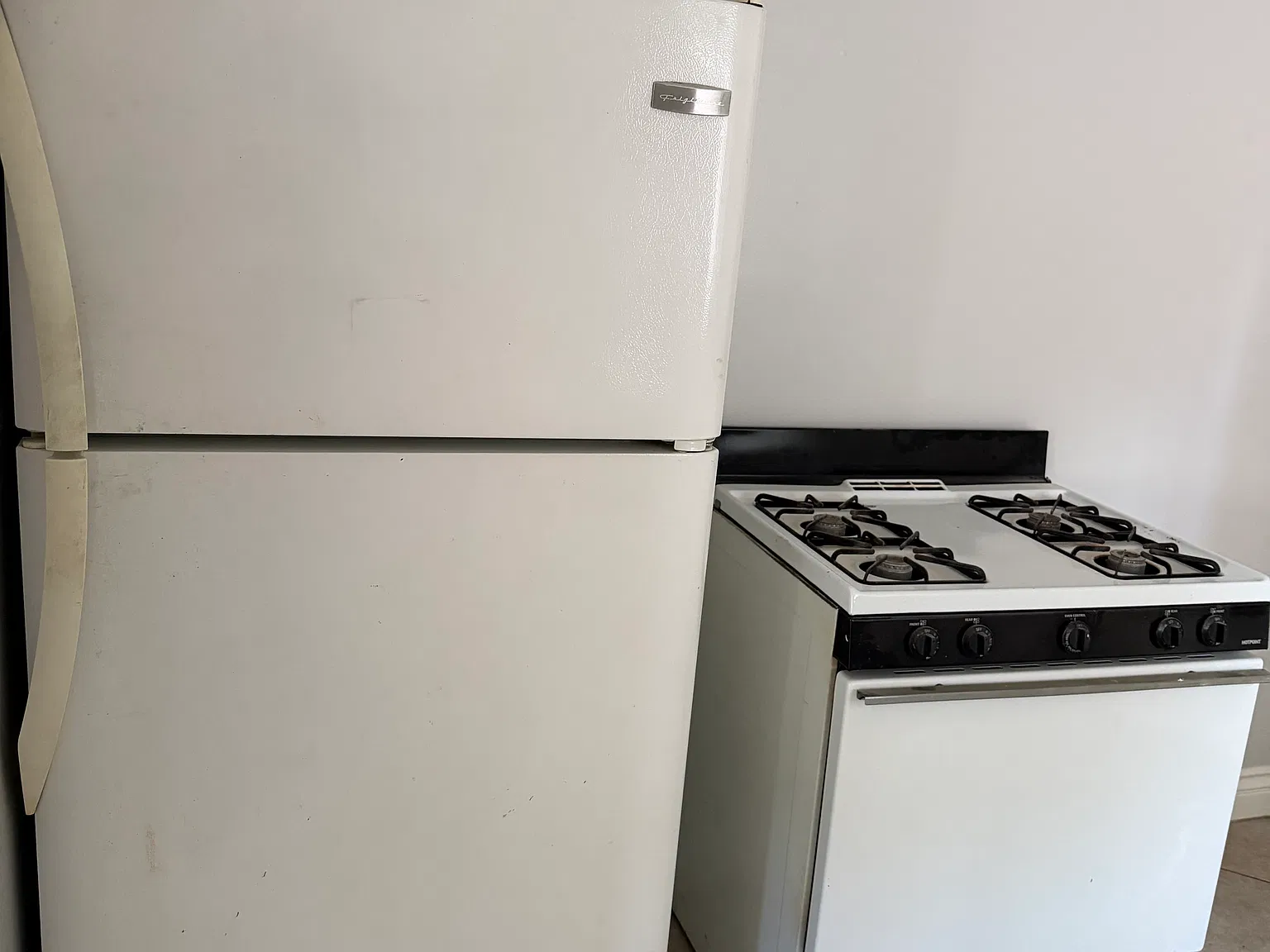 Studio, $1,700 — Photo 2