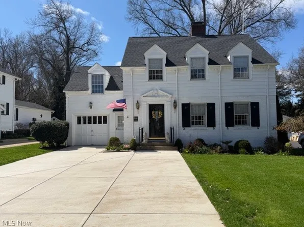 875 Homewood Ave, Salem, OH 44460