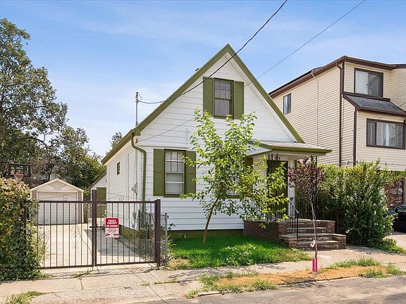 3rd image of 315 Oder Avenue