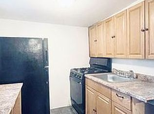 111-24 173rd St #B, Jamaica, NY 11433