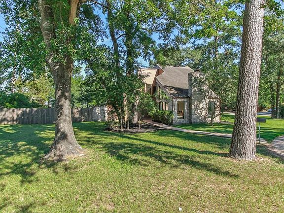 2nd image of 547 E Cypresswood Dr