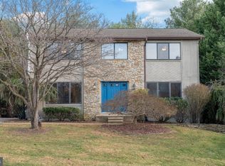 3 Oak Hill Ct, Owings Mills, MD 21117