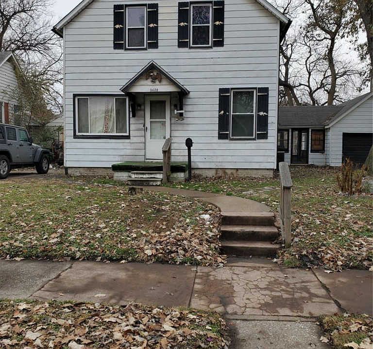 1st image of 2628 E 24th St