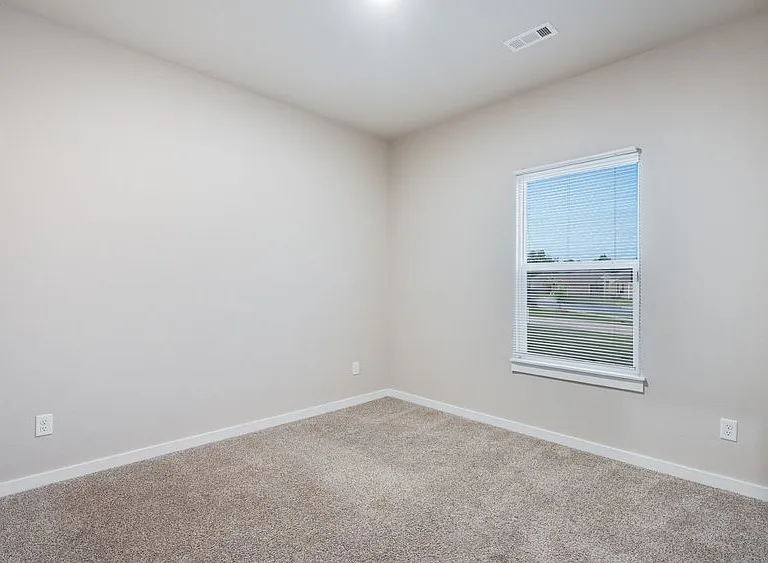 913 W Sonoma St — Photo 15