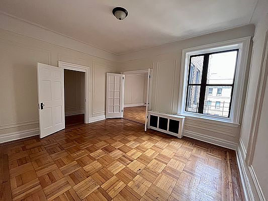 3rd image of 260 Fort Washington Ave APT 6C