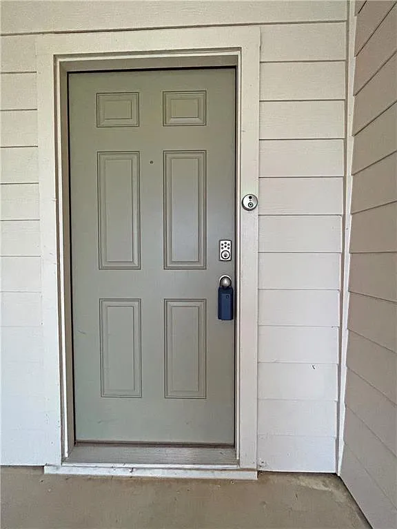 4 bed, 2.0 bath, 1666 sqft, $1,950 — Photo 4