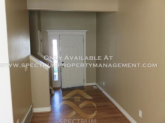 3rd image of 146 N 570th St E