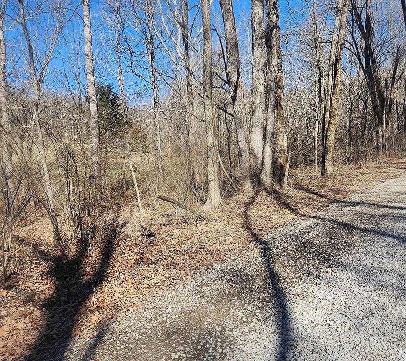 2nd image of Pauper Farm Rd
