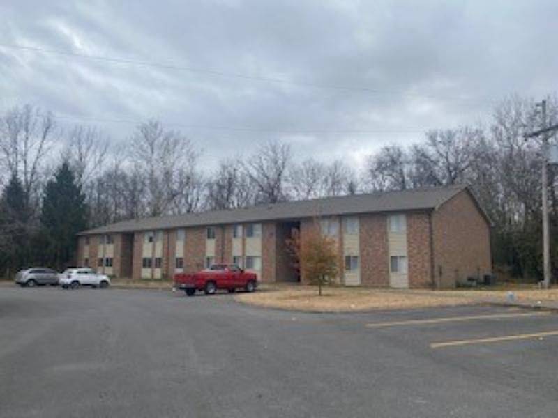 1st image of 225 Clara Dr #2B-1Ba