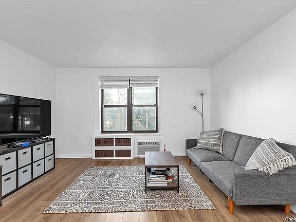 5th image of 209-10 41st Ave APT 3
