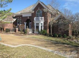 1272 Glen Eagle Ln, Saint Albans, MO 63073