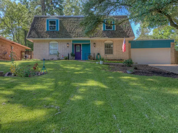 303 Hacienda Cir, Haughton, LA 71037