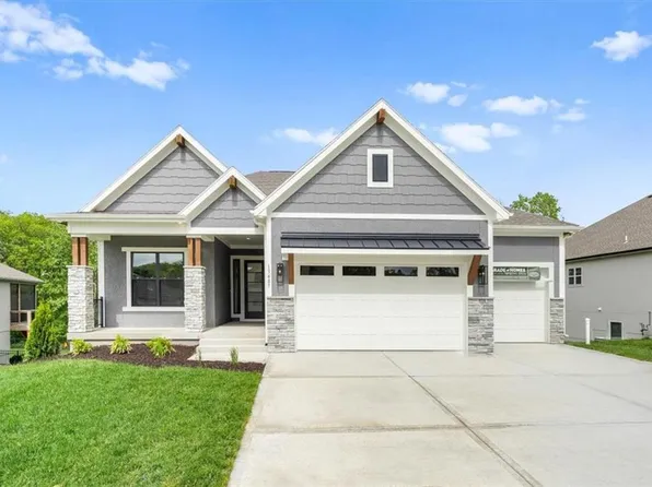 13487 Terrace Park Dr, Kansas City, MO 64152