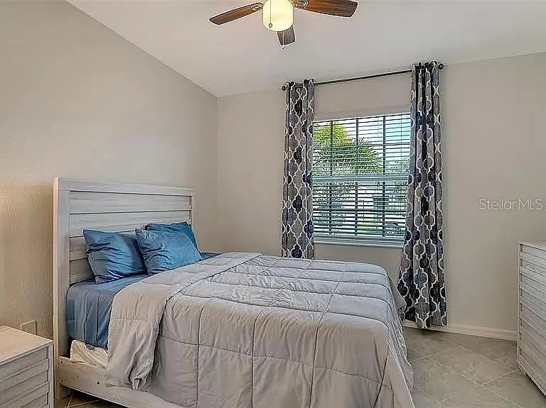 10896 Pinot Dr — Photo 11