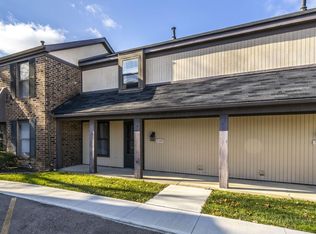 5744 Hallridge Cir, Columbus, OH 43232