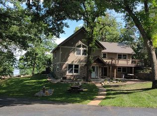 13127 Bayview Rd, South Haven, MN 55382