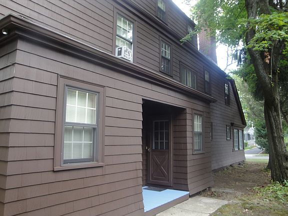 View of the back enterance