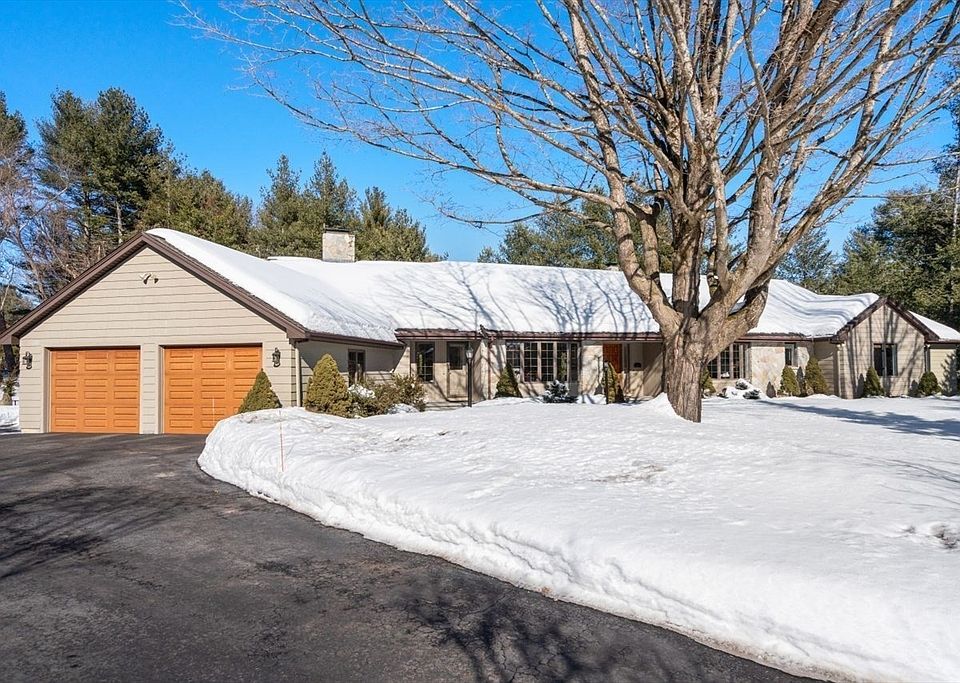 1st image of 11 Wyncrest Cir