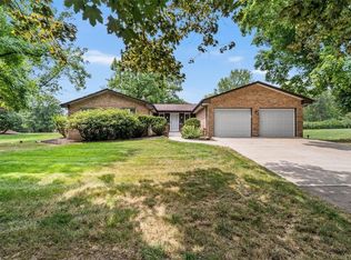 2363 James Dr, Pittsburgh, PA 15237