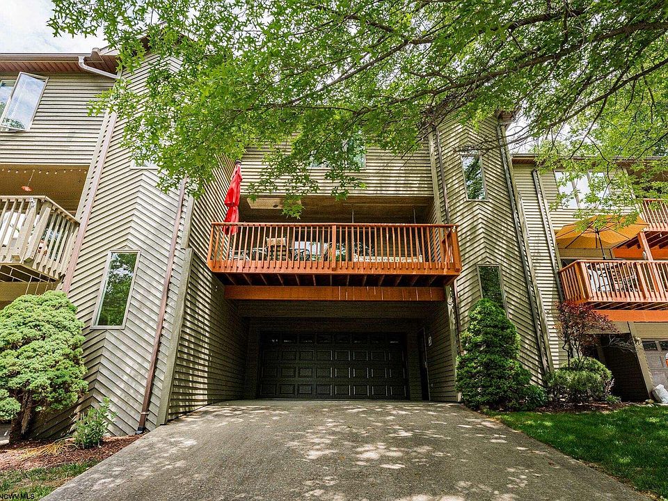 1029 Greystone Cir, WV 26508 Zillow