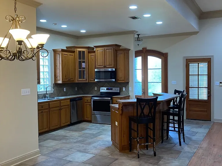 10655 Woodland Oaks Dr — Photo 10