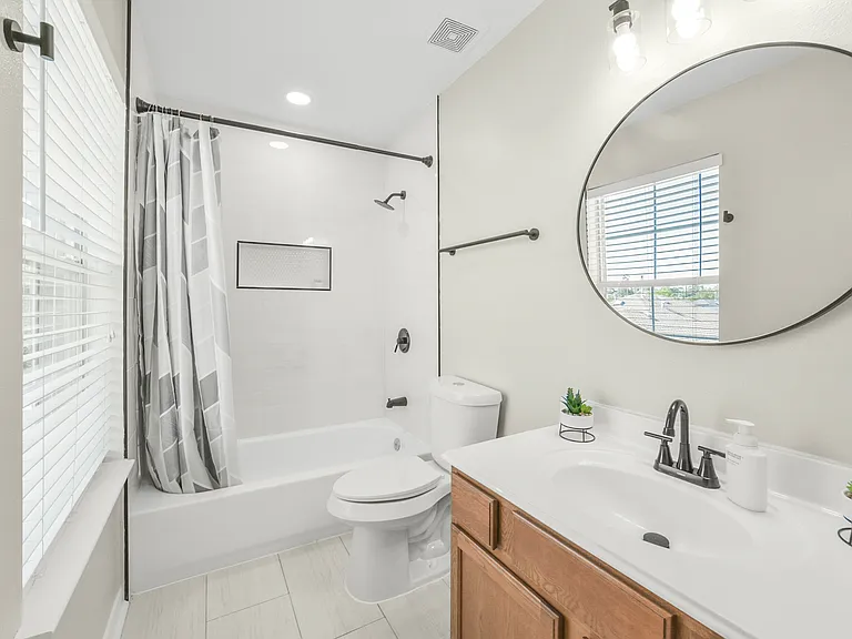 21771 Mossy Field Ln — Photo 17