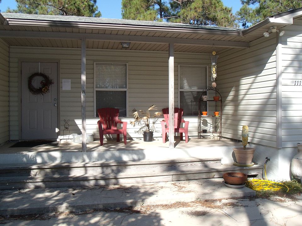 2nd image of 111 Starlight Ln