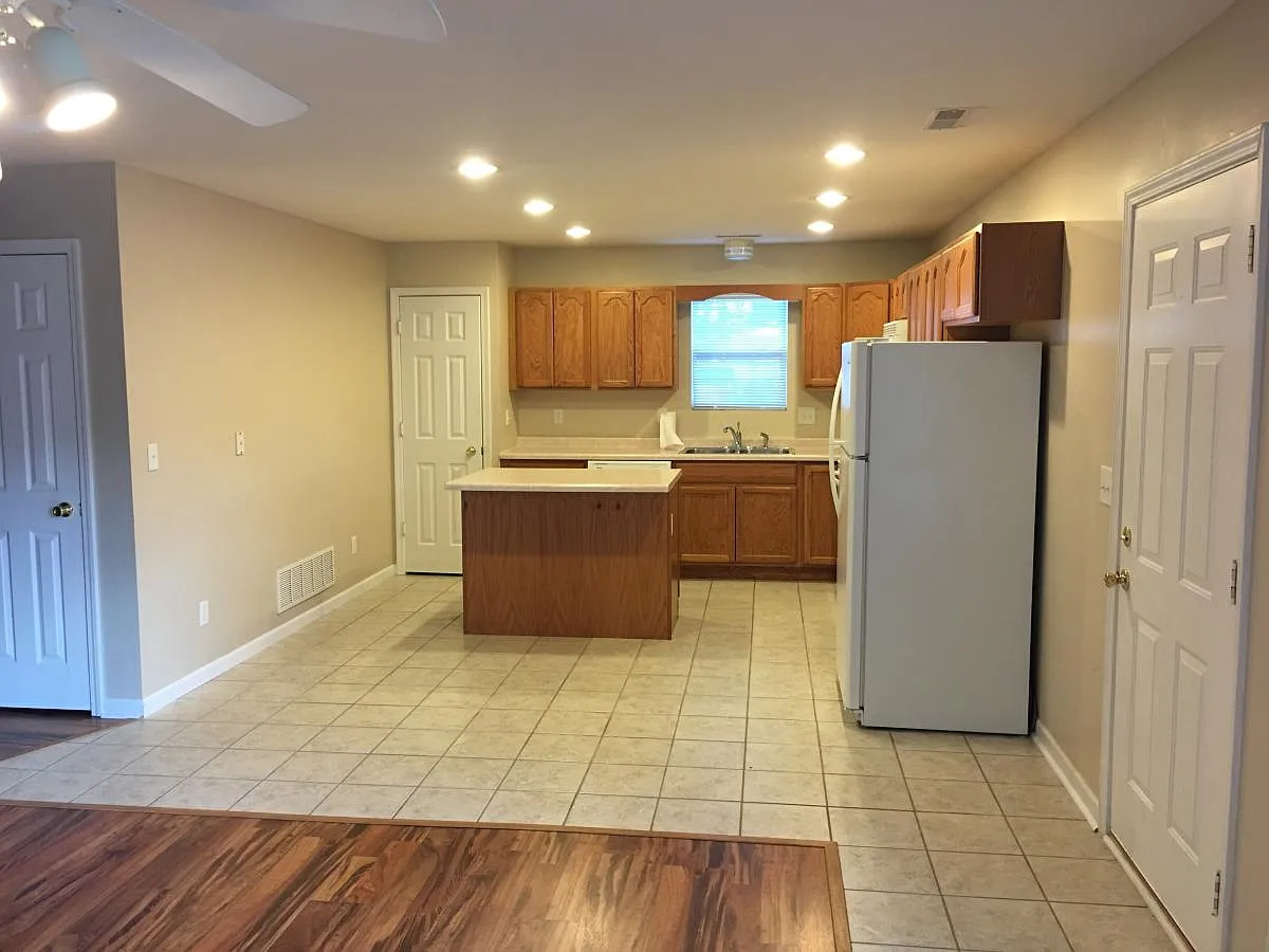 461 Stokley Boulevard — Photo 2