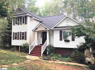 116 Harpers Ferry Ct, Simpsonville, SC 29681