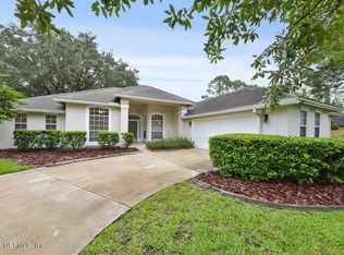 174 Edgewater Branch Dr, Saint Johns, FL 32259