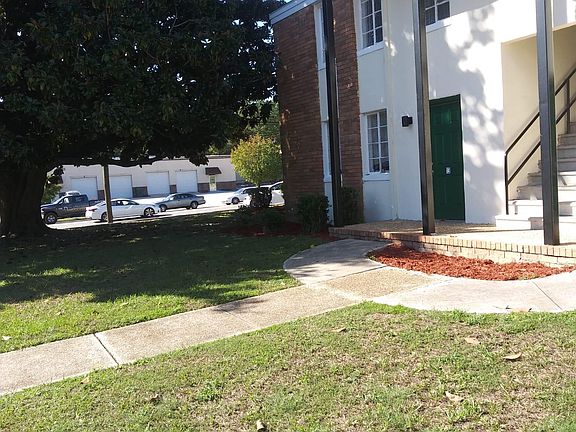 3rd image of 1707 N Ashley St APT 26