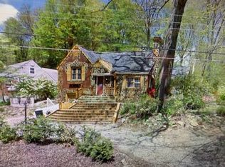 112 Earlwood Rd, Pittsburgh, PA 15235