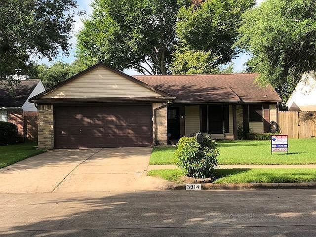 1st image of 3914 Stovepipe Ln