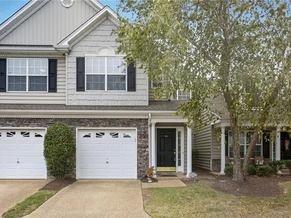 1602 Waters Edge Ln, Suffolk, VA 23435