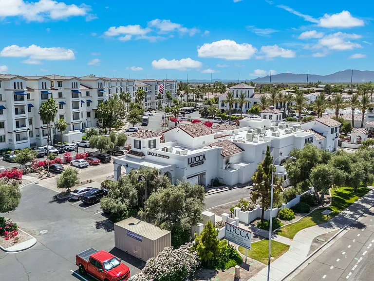 Live in the center of it all with top-tier dining in Downtown Ocotillo right in your backyard.