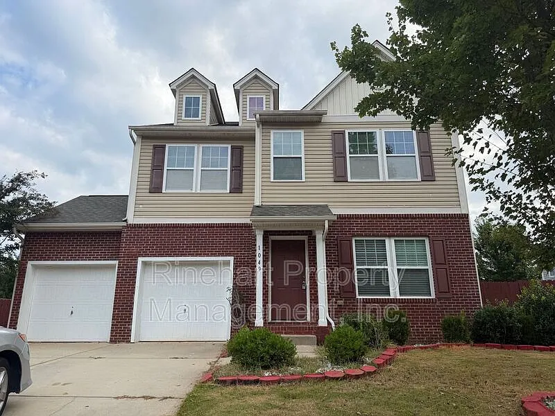 1049 Ellis Pond Dr