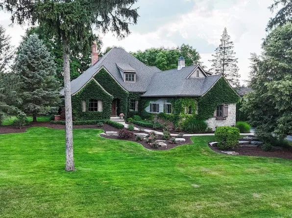 5980 Hartford Way, Brighton, MI 48116